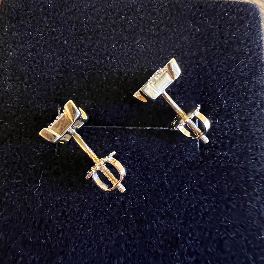 Diamond earrings - Picture 3 of 6